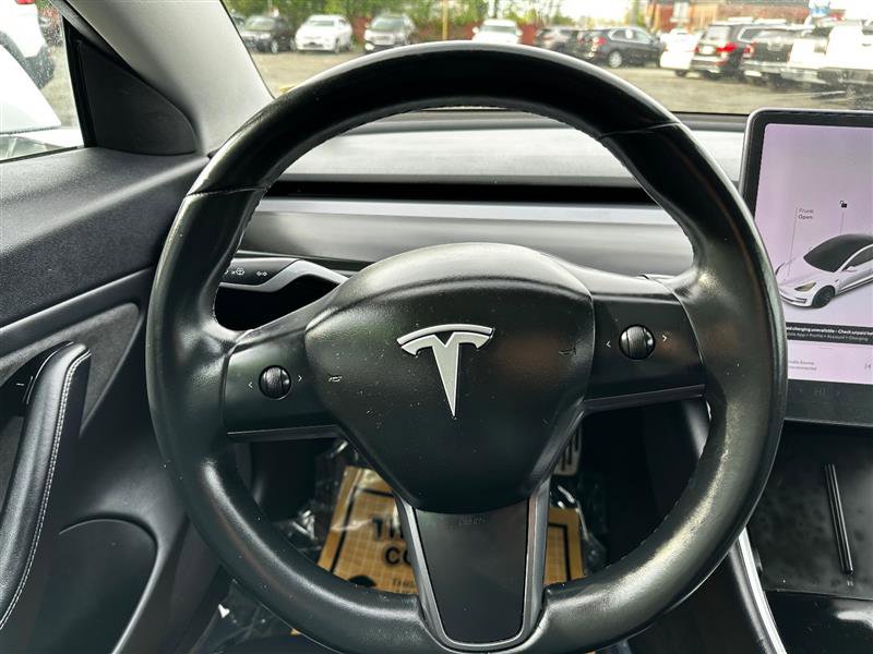 Used 2018 Tesla Model 3 Long Range RWD image 33