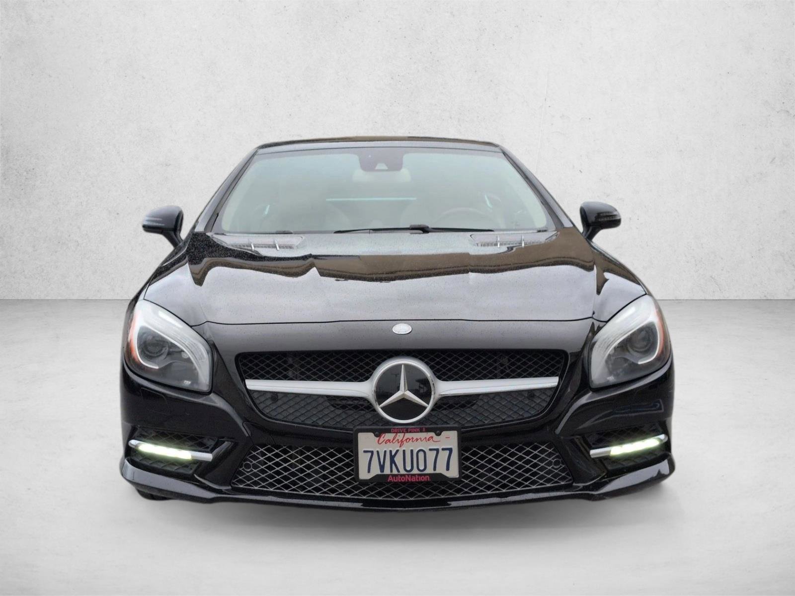 Used 2013 Mercedes-Benz SL 550 image 2