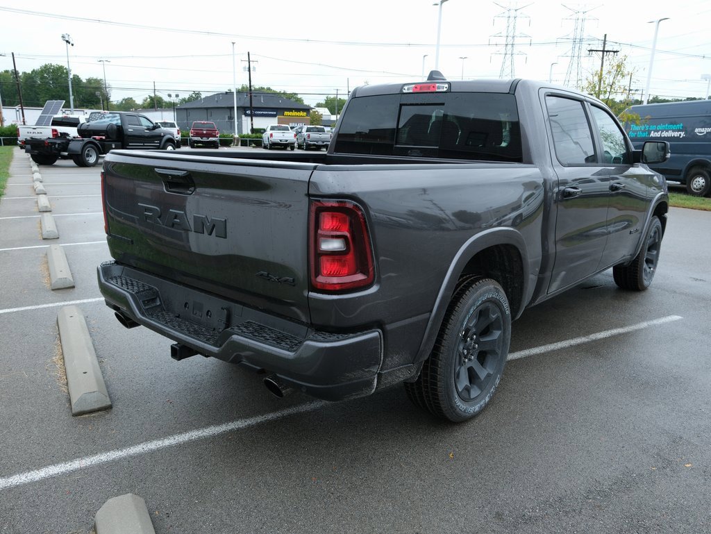 New 2026 RAM 1500 4x4 Crew Cab image 8