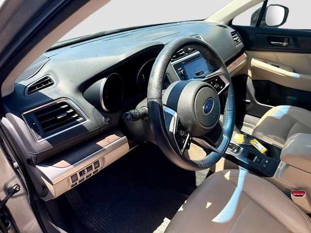 Used 2018 Subaru Outback 2.5i Limited AWD/4WD image 13