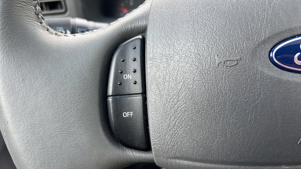 Used 2003 Ford F350 Lariat AWD/4WD image 19