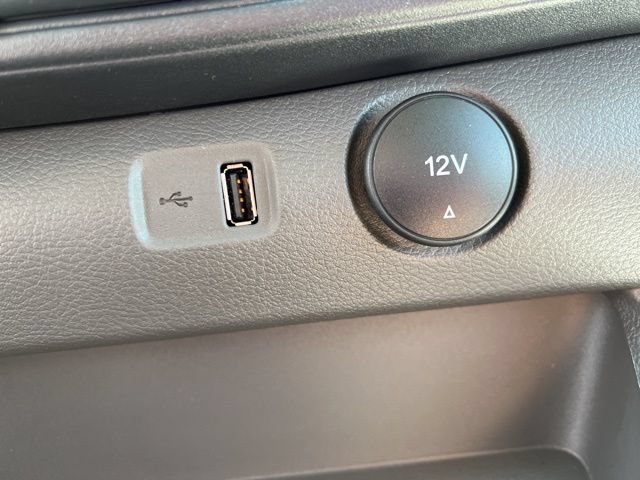 New 2023 Ford Transit 150 Low Roof RWD image 19