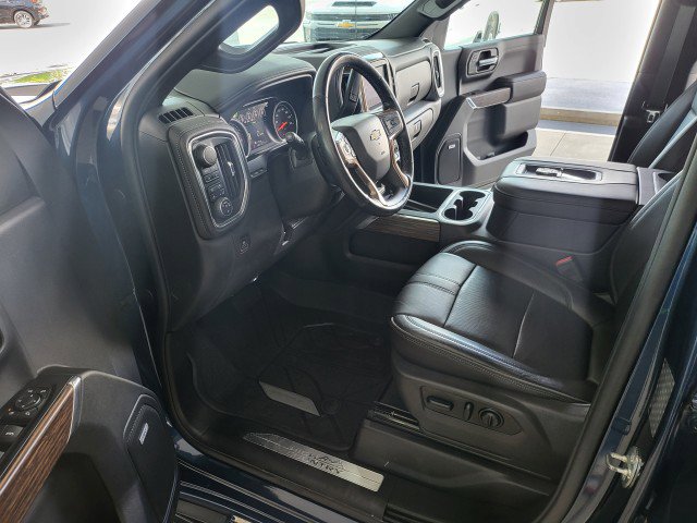 Used 2019 Chevrolet Silverado 1500 High Country w/ Technology Package image 6