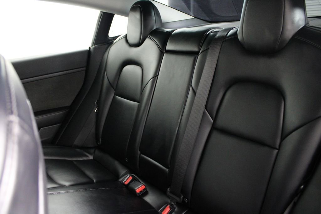 Used 2023 Tesla Model 3 Performance image 17