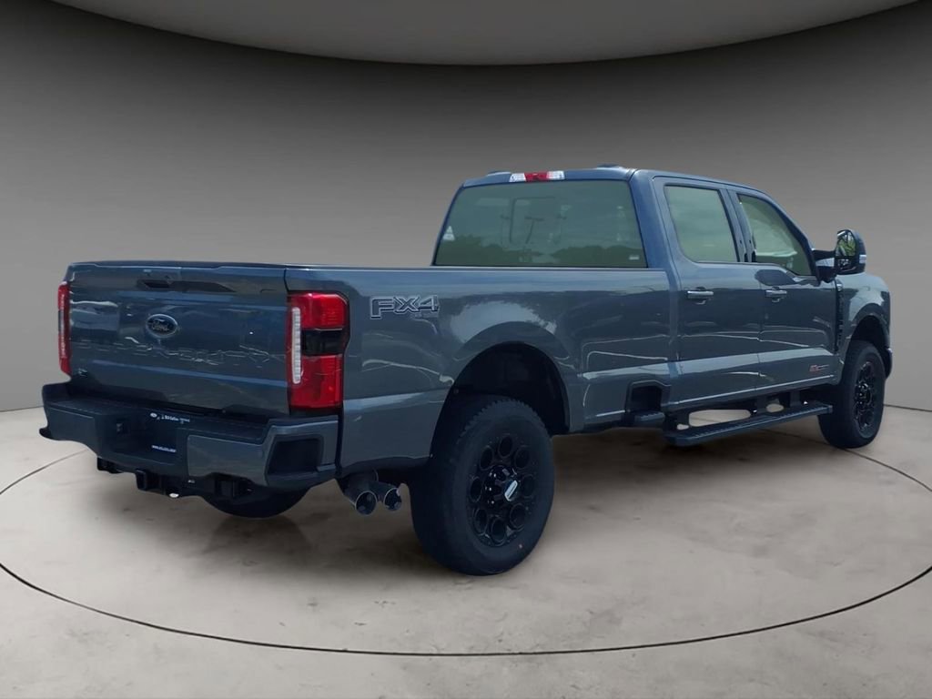 New 2026 Ford F350 Lariat w/ Black Appearance Package AWD/4WD image 9