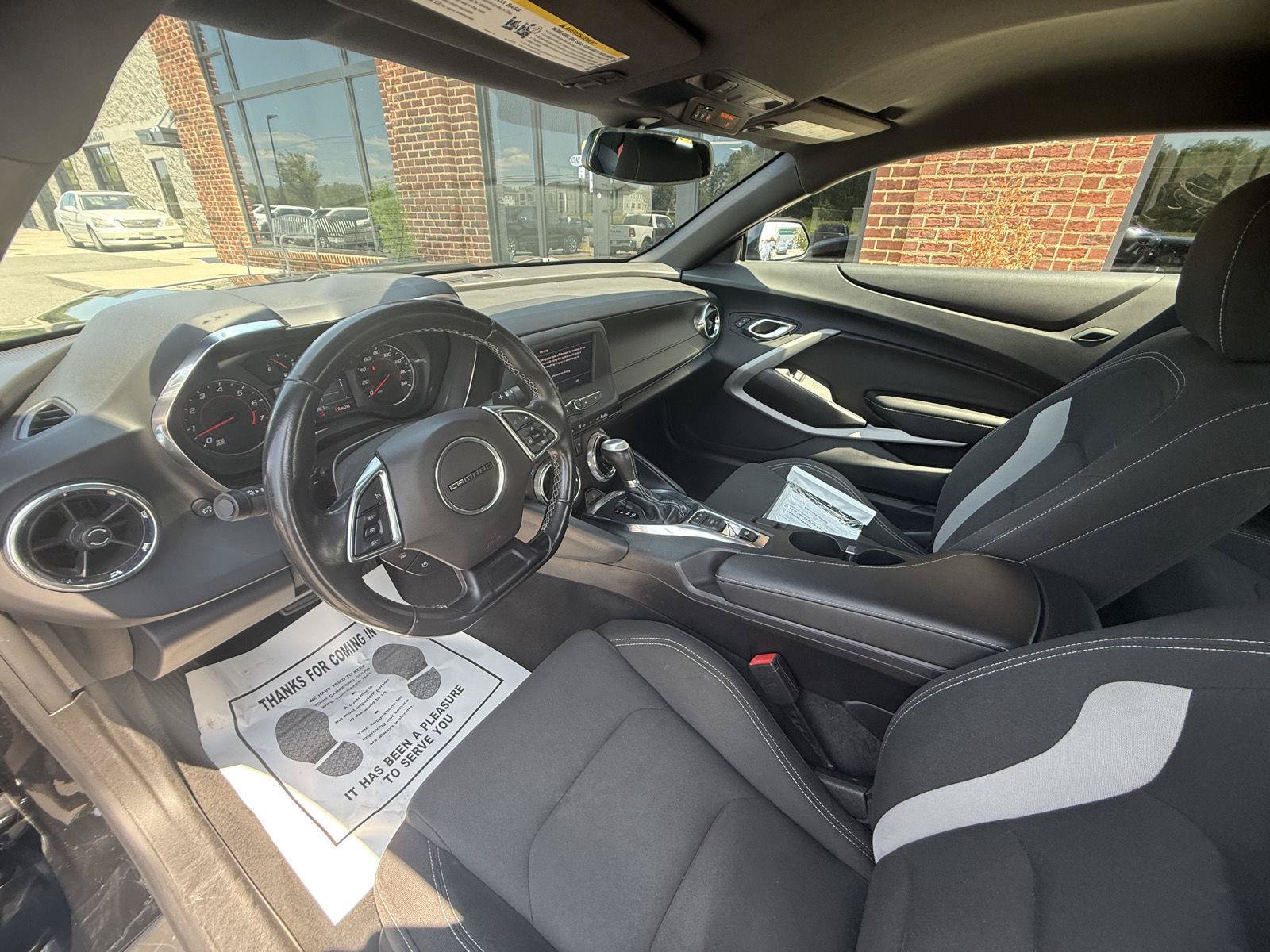 Used 2023 Chevrolet Camaro LT RWD image 13