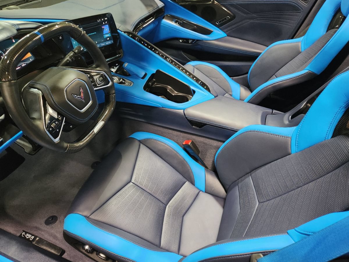 Used 2024 Chevrolet Corvette Z06 w/ Stealth Interior Trim Package RWD image 21
