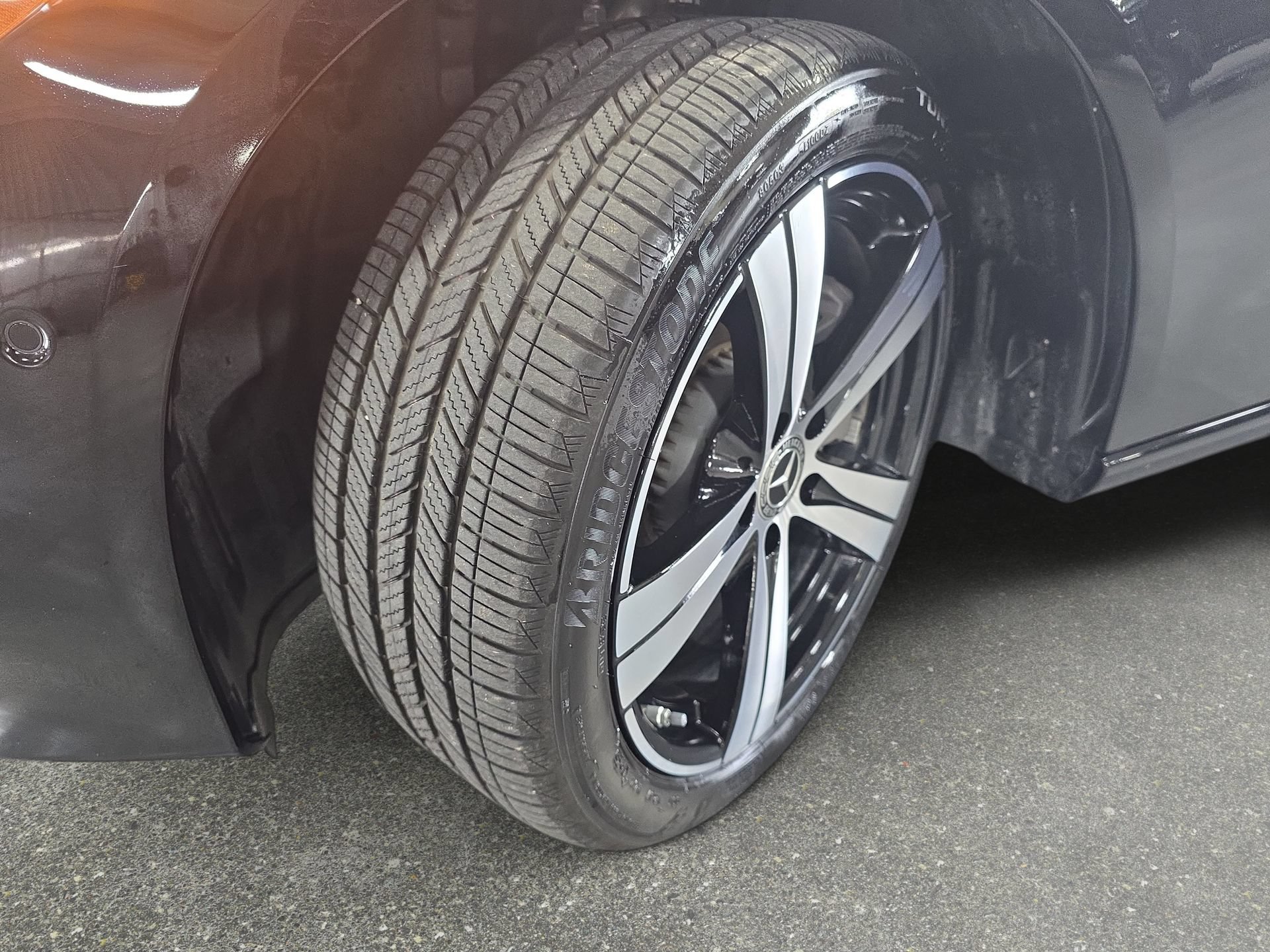 Certified 2025 Mercedes-Benz C 300 4MATIC Sedan image 30