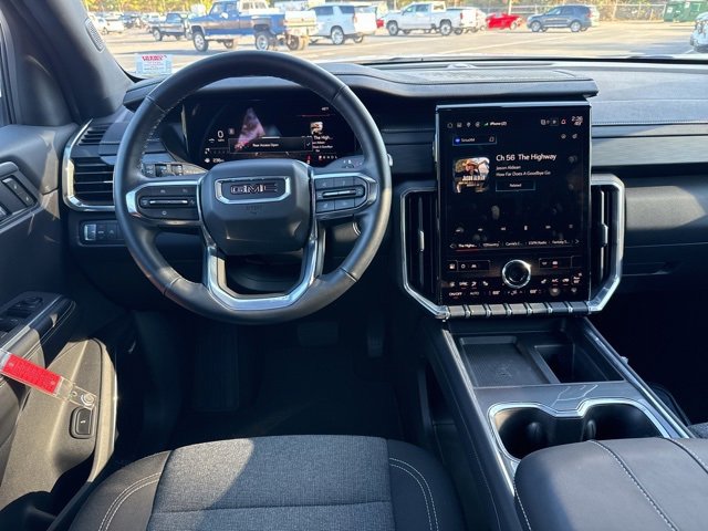 Used 2025 GMC Acadia Elevation image 22