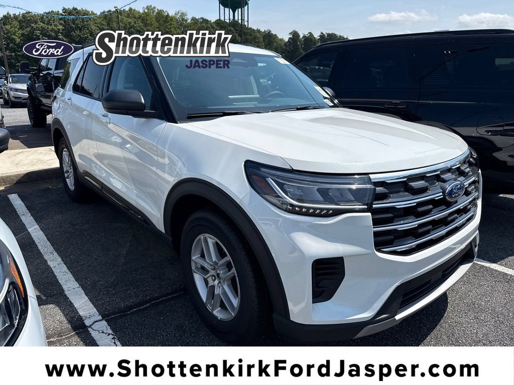 Used 2026 Ford Explorer Active RWD image 1