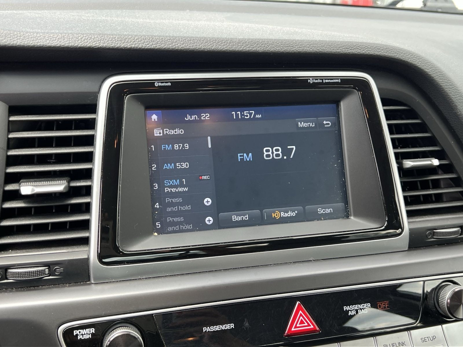 Used 2019 Hyundai Sonata SEL w/ Tech Package 02 FWD image 19
