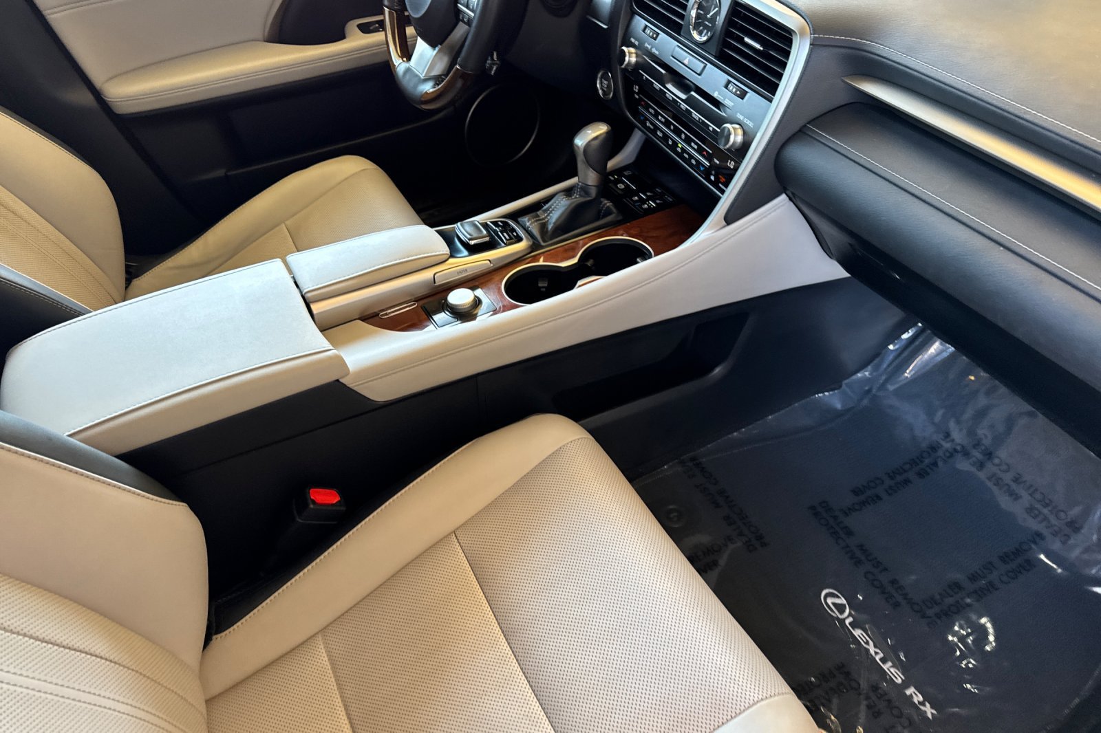 Used 2019 Lexus RX 350L FWD image 20