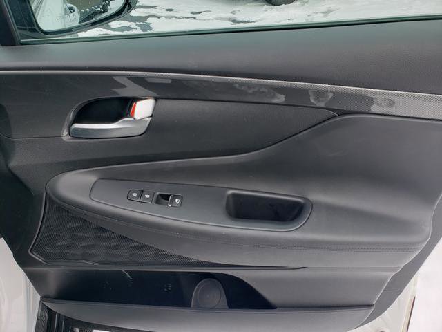 Used 2023 Hyundai Santa Fe XRT image 17