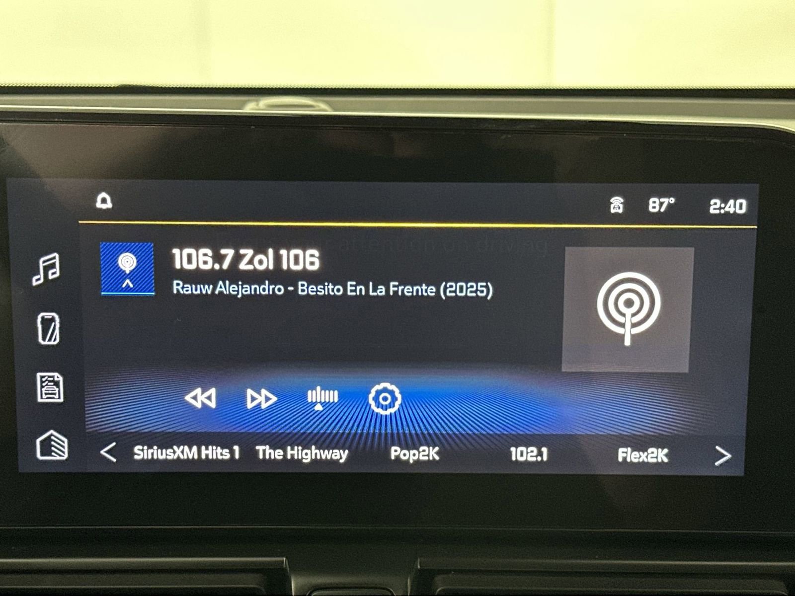 Used 2025 Chevrolet TrailBlazer LS w/ LS Convenience Package image 16