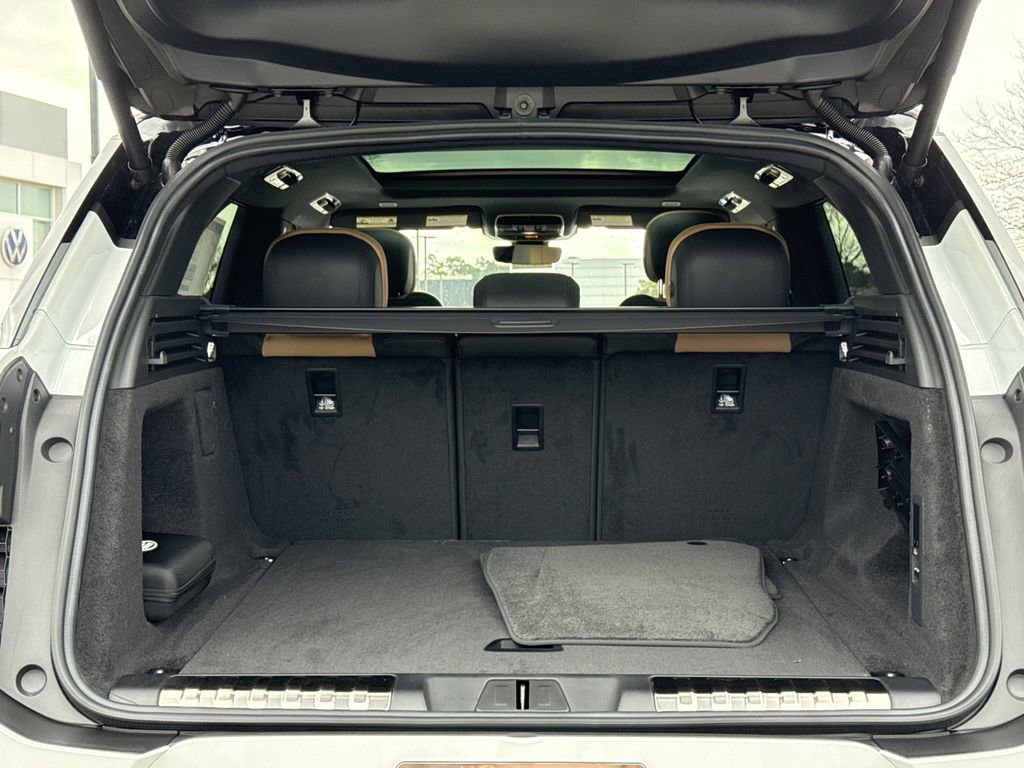 New 2026 Land Rover Range Rover Sport Dynamic SE image 13
