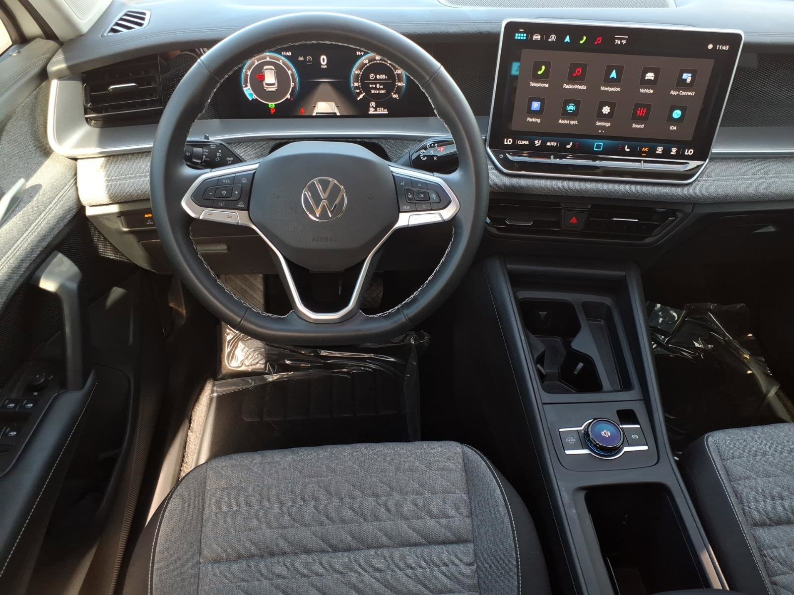 Certified 2025 Volkswagen Tiguan S FWD image 23