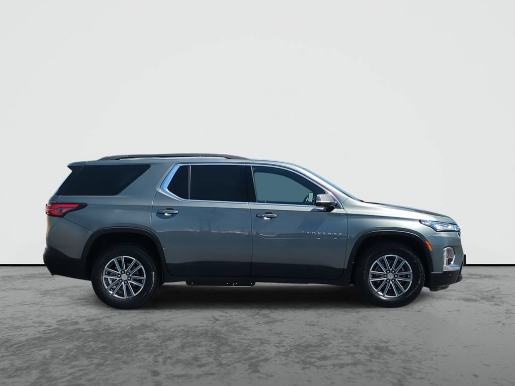 Used 2023 Chevrolet Traverse LT FWD image 9