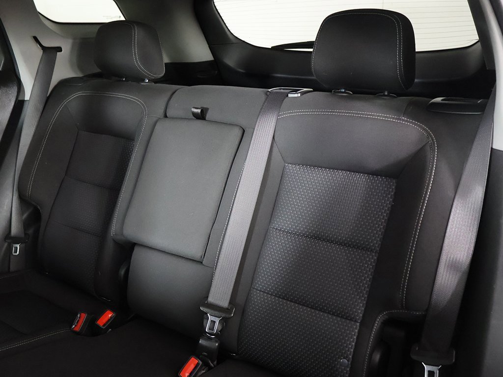 Used 2022 GMC Terrain SLE w/ Driver Convenience Package image 27