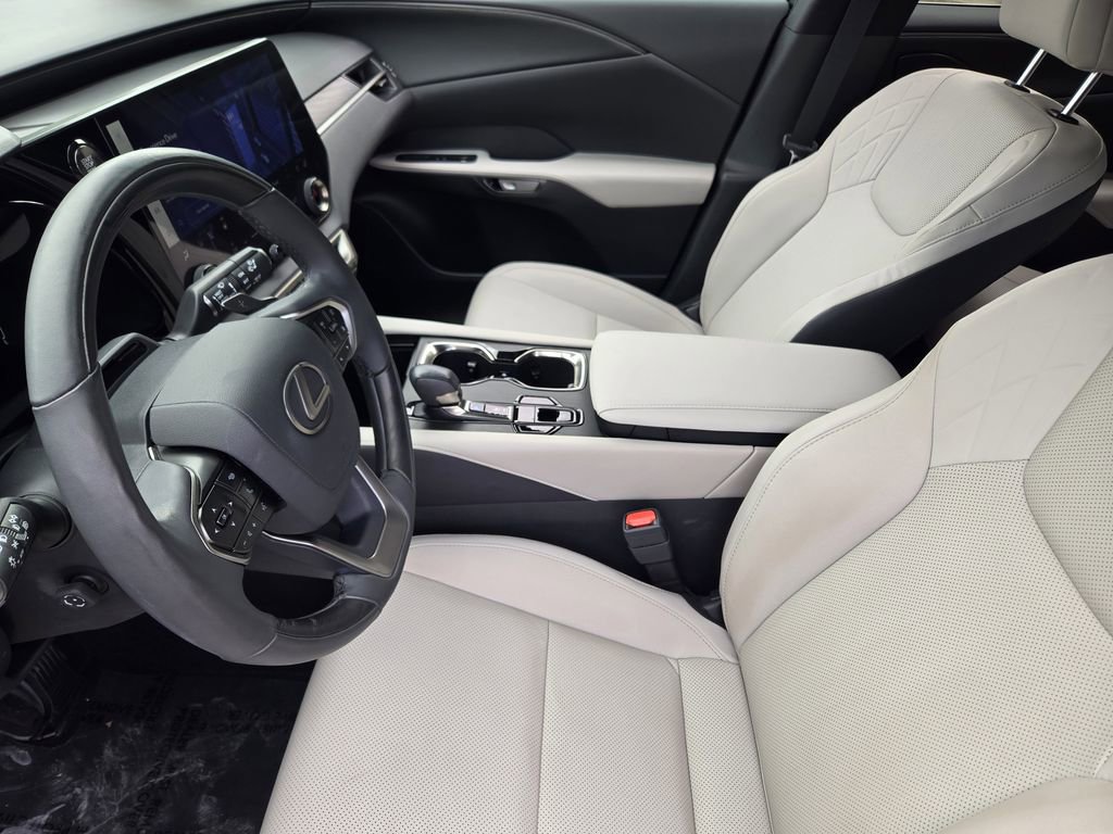Used 2023 Lexus RX 350 Premium w/ Accessory Package (Z1) image 16