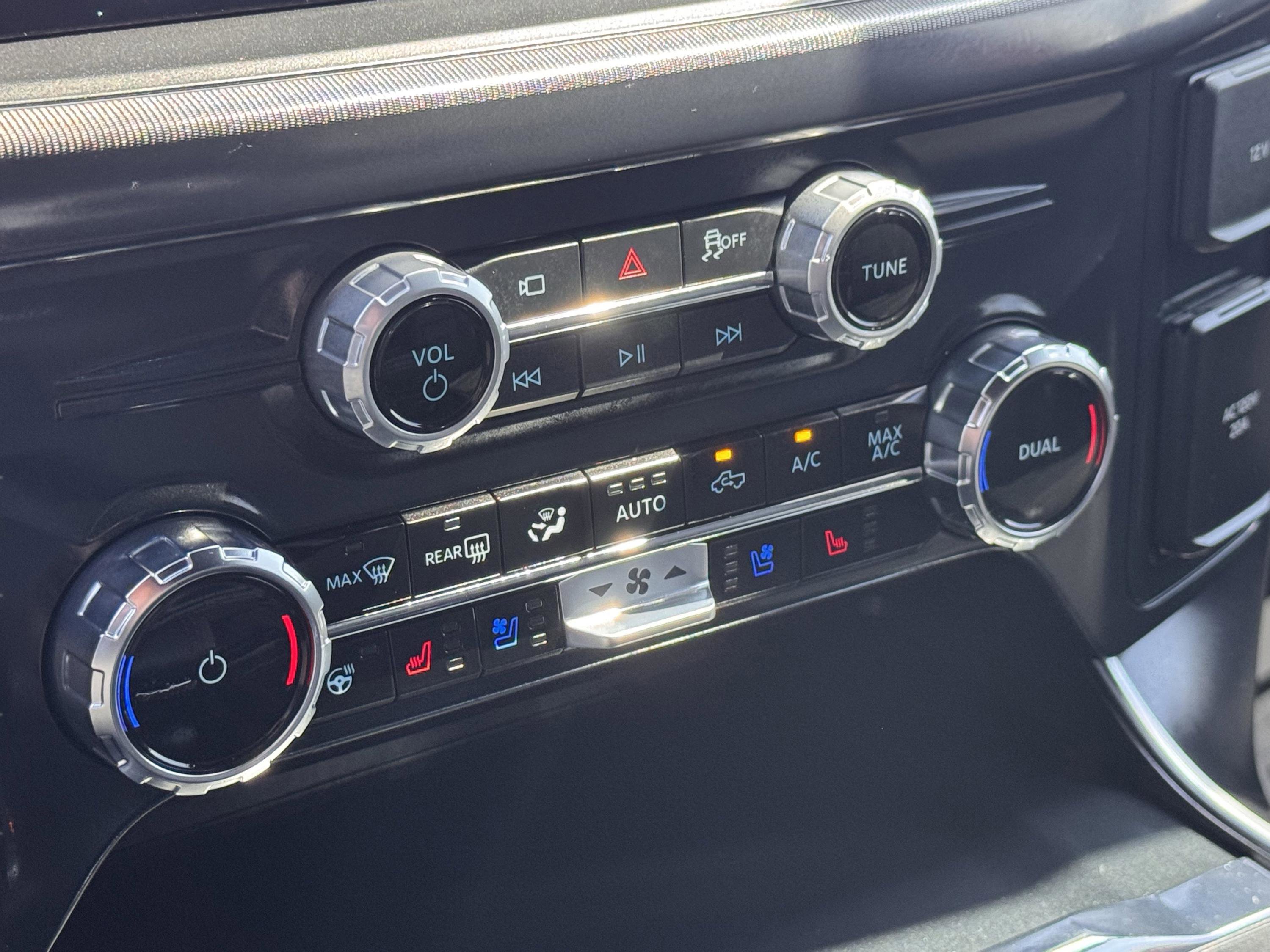 Used 2025 Ford F150 Raptor AWD/4WD image 22