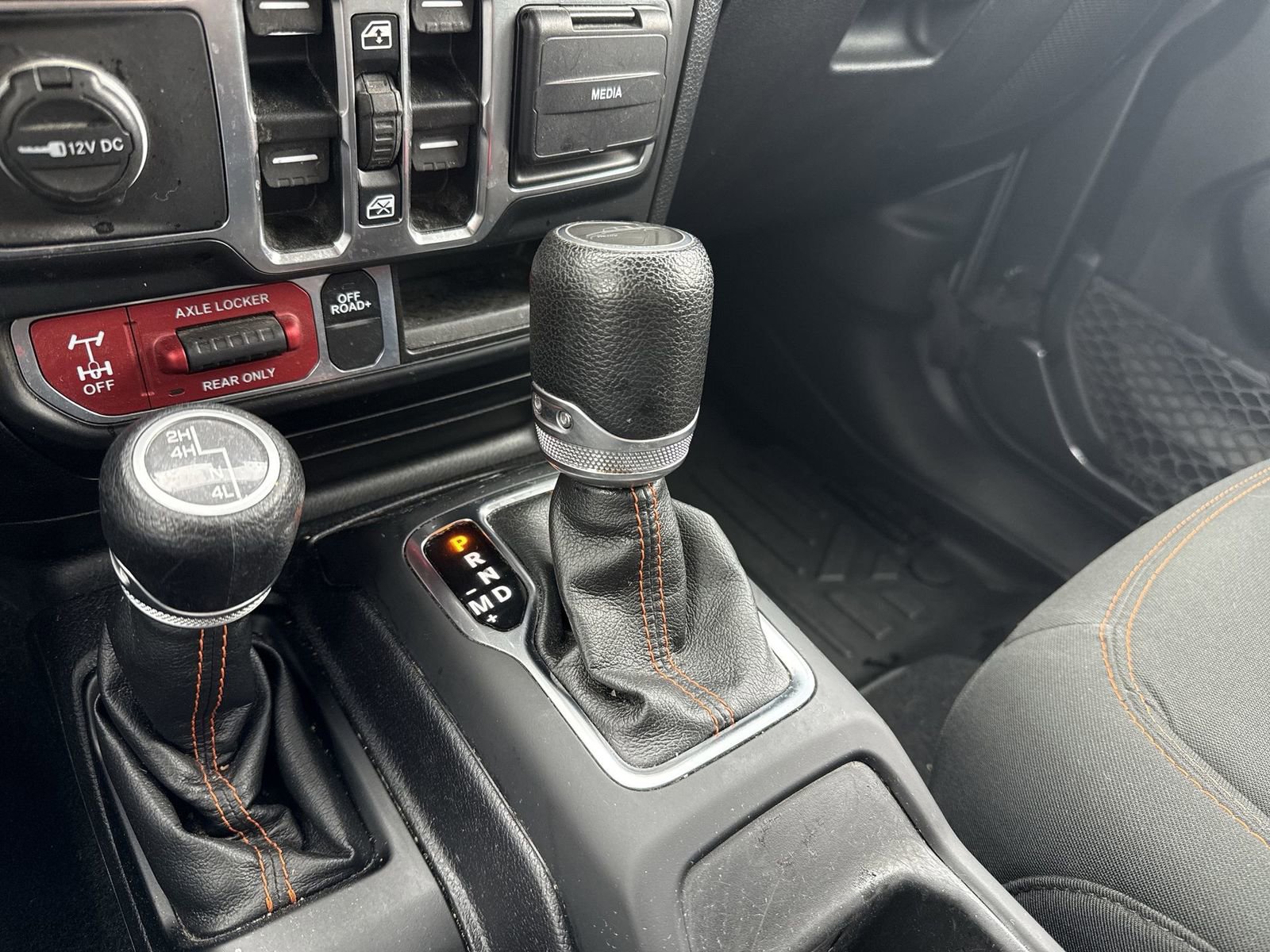 Used 2021 Jeep Gladiator Mojave w/ Cold Weather Group AWD/4WD image 20