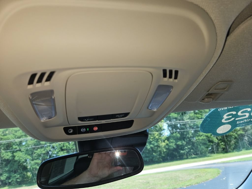 Certified 2023 Buick Envision Essence AWD/4WD image 20