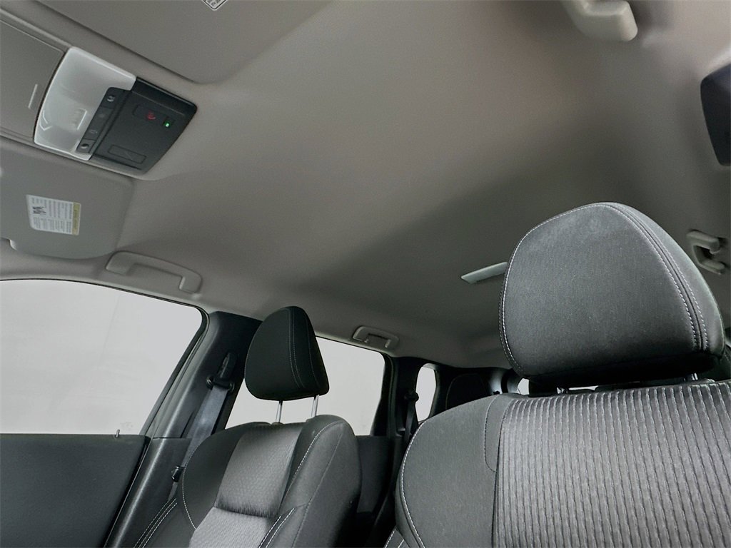 Used 2024 Mitsubishi Outlander ES image 11