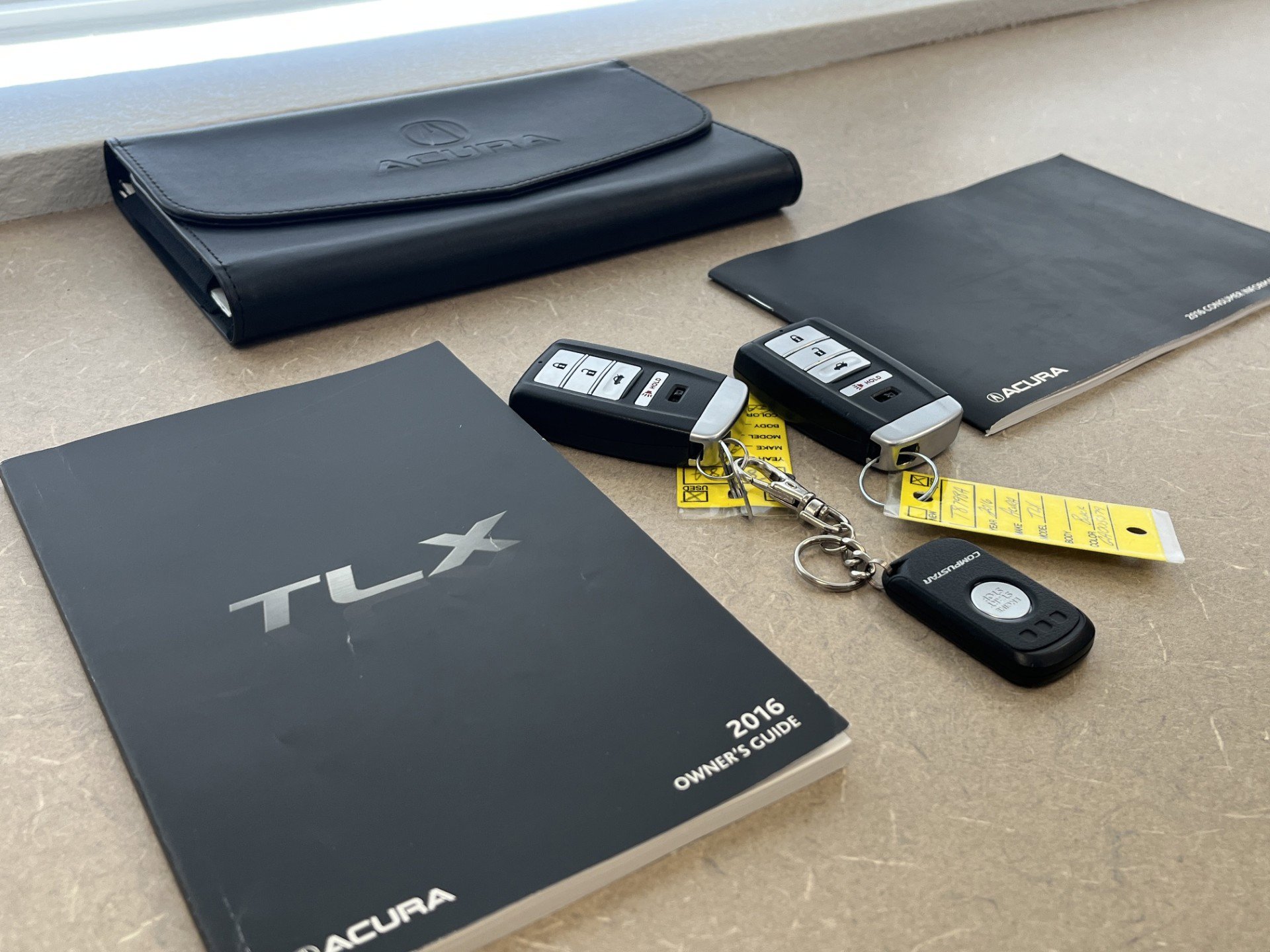 Used 2016 Acura TLX V6 FWD image 13