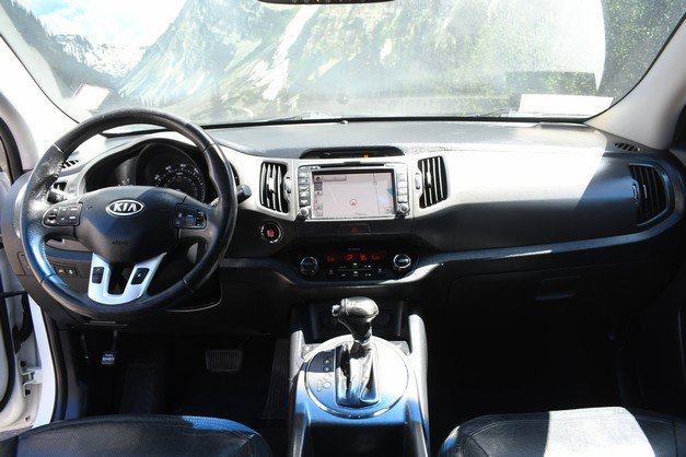 Used 2011 Kia Sportage EX w/ Premium Pkg w/Leather Seats FWD image 18