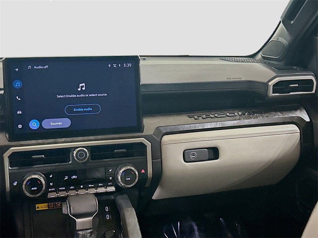 Used 2025 Toyota Tacoma TRD Sport image 21