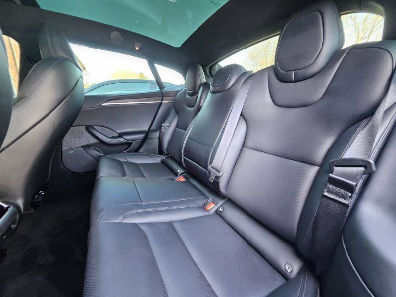 Used 2022 Tesla Model S AWD image 60