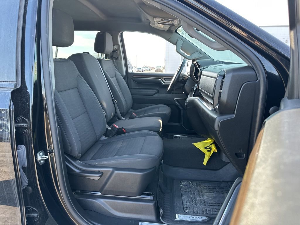 Used 2024 Chevrolet Silverado 1500 RST w/ Redline Edition image 28