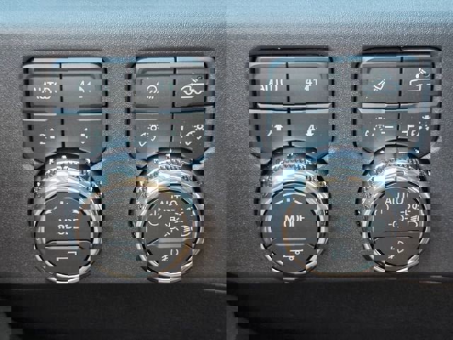 New 2026 GMC Sierra 1500 SLT w/ SLT Premium Plus Package image 24