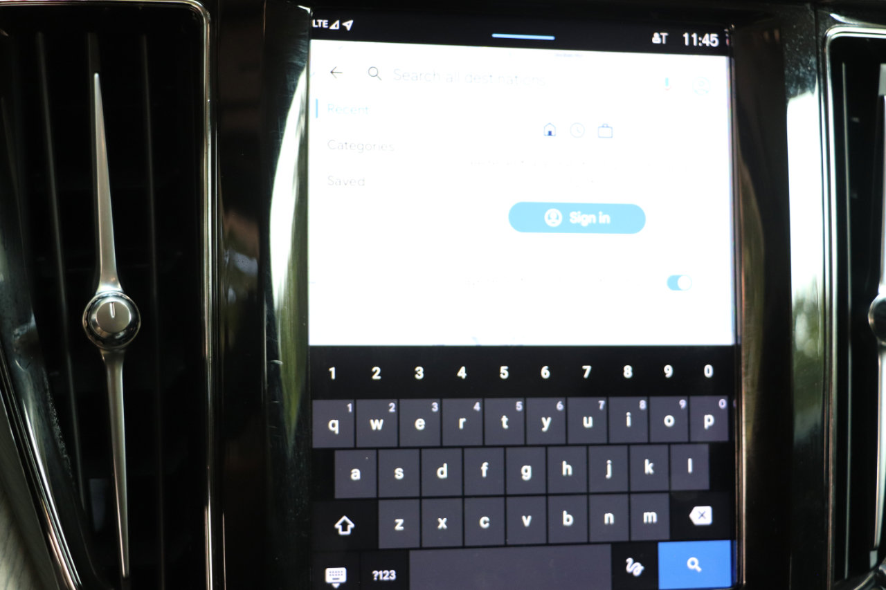 Used 2022 Volvo XC60 B5 Inscription w/ Advanced Package image 16