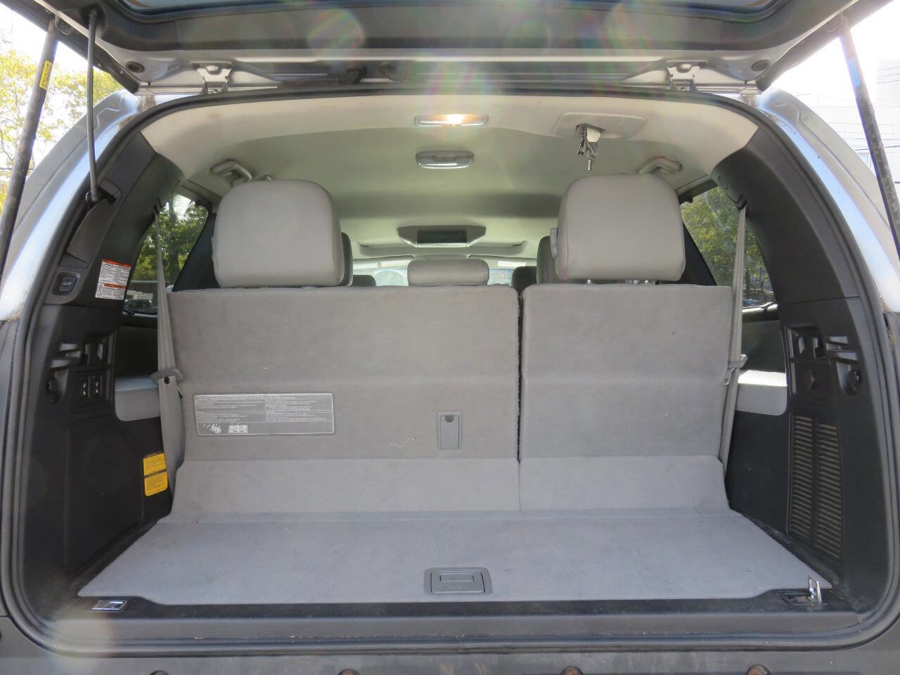 Used 2016 Toyota Sequoia Platinum image 26