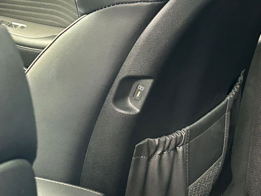 Used 2024 Hyundai Palisade Calligraphy image 47