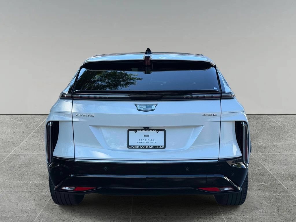 Used 2024 Cadillac Lyriq Luxury RWD image 11
