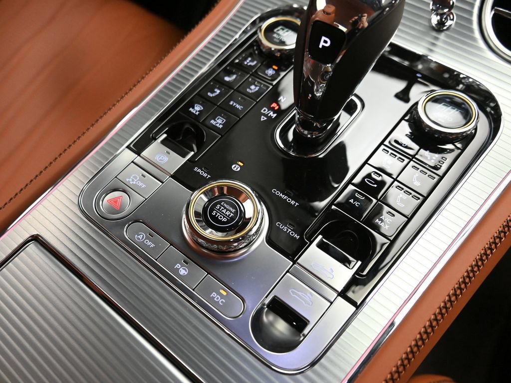 Used 2024 Bentley Continental GT V8 AWD/4WD image 21