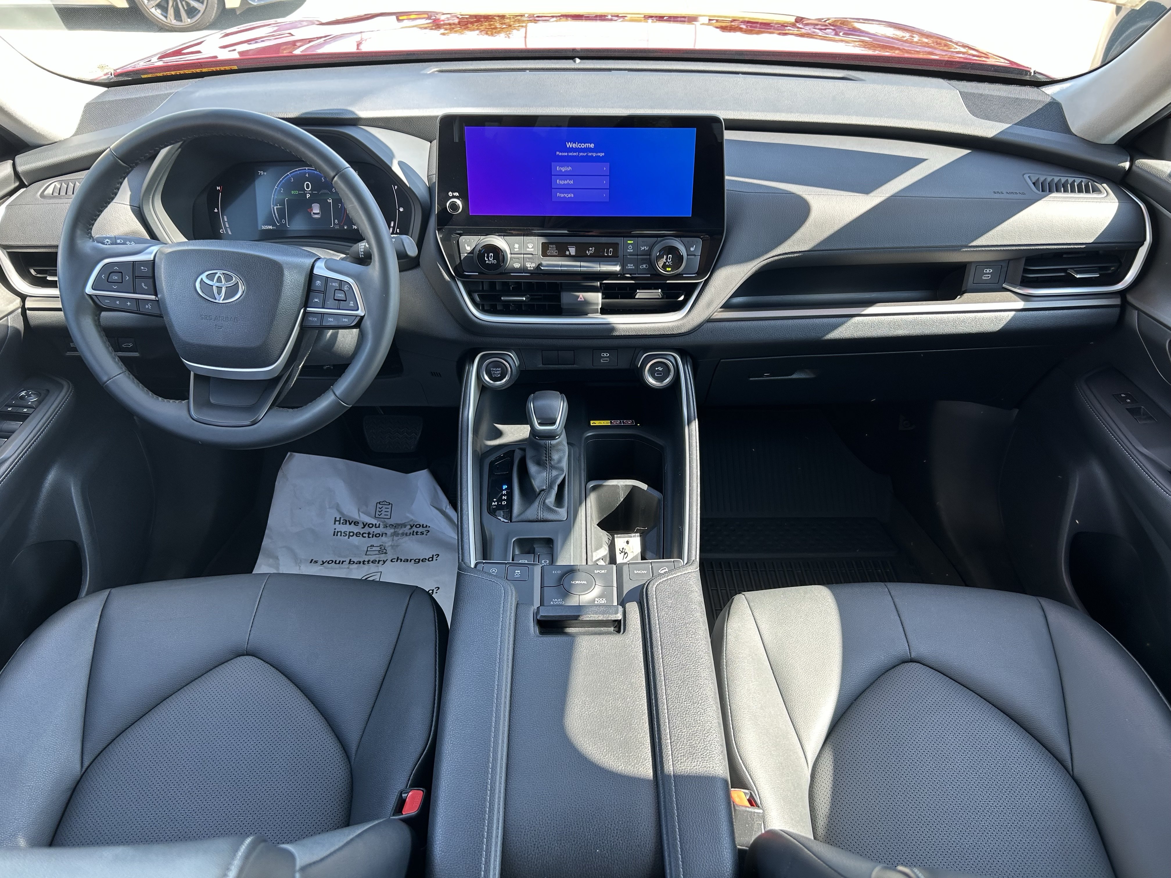 Certified 2024 Toyota Grand Highlander AWD image 19