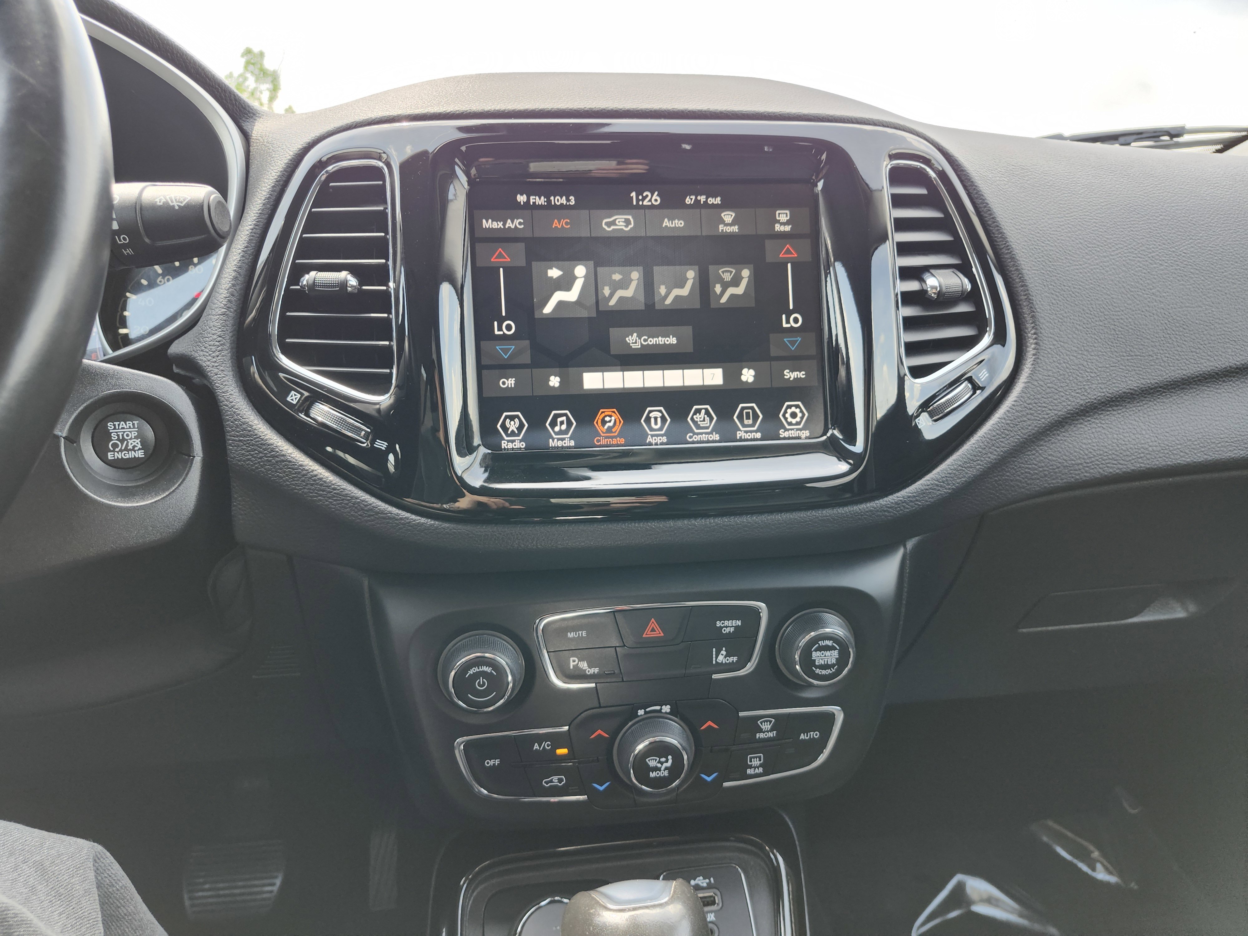 Used 2021 Jeep Compass Limited AWD/4WD image 32