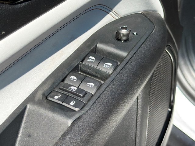 New 2026 Jeep Compass Limited AWD/4WD image 18