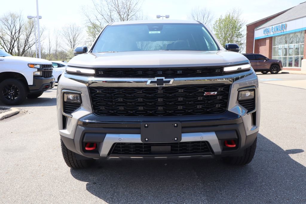 New 2026 Chevrolet Traverse Z71 w/ Enhanced Driving Package AWD/4WD image 7