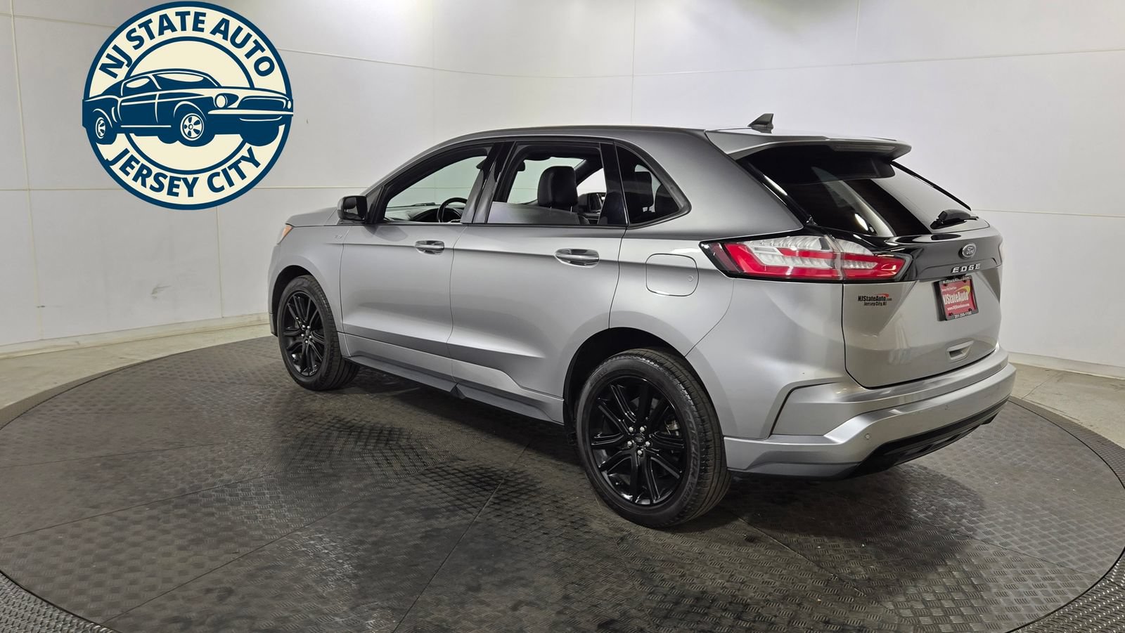 Used 2022 Ford Edge ST-Line AWD/4WD image 5