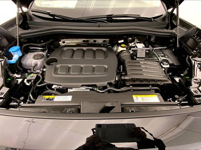 New 2026 Volkswagen Tiguan SE AWD/4WD image 13