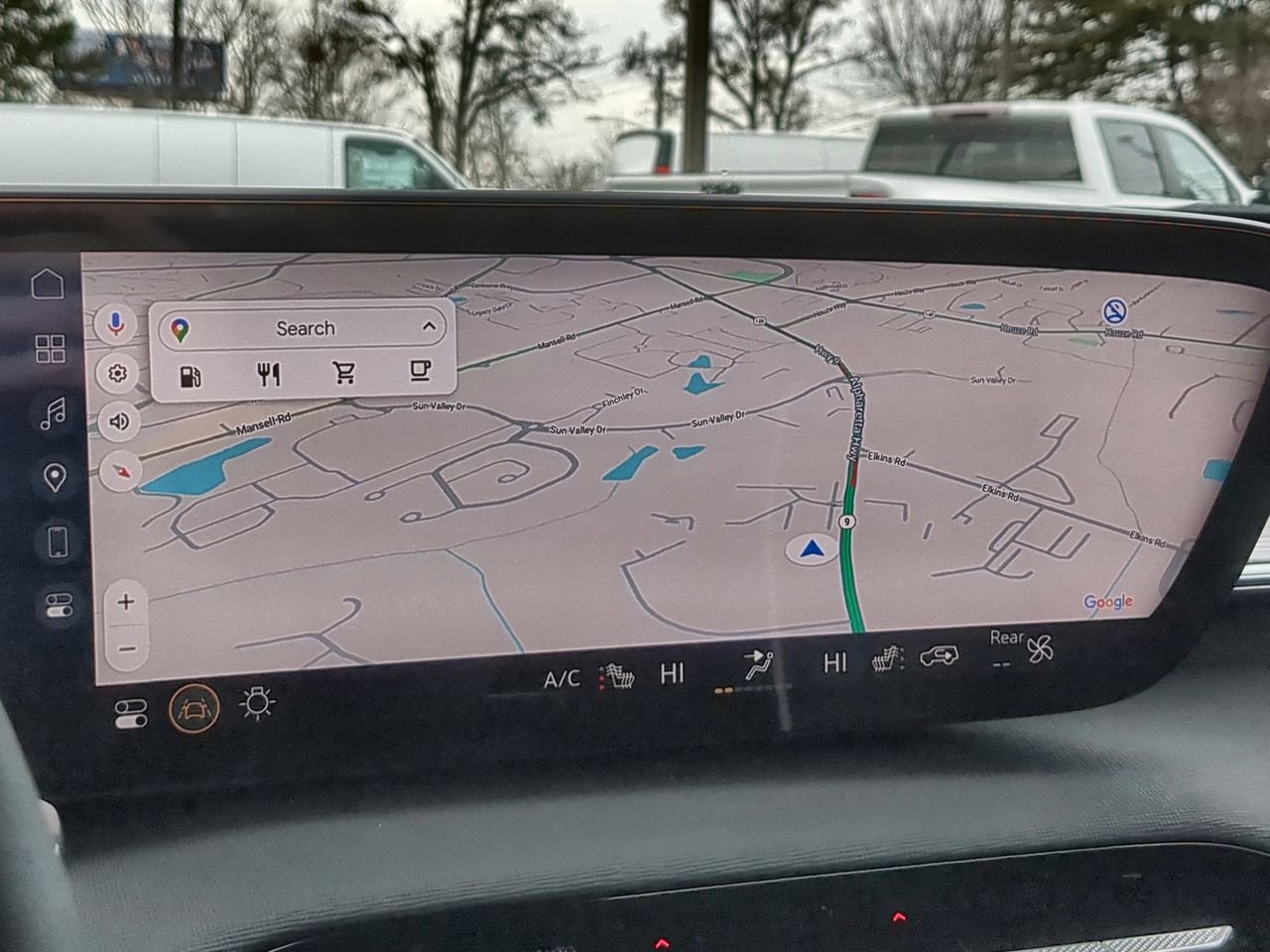 Used 2025 Buick Enclave Preferred w/ Power Package image 14