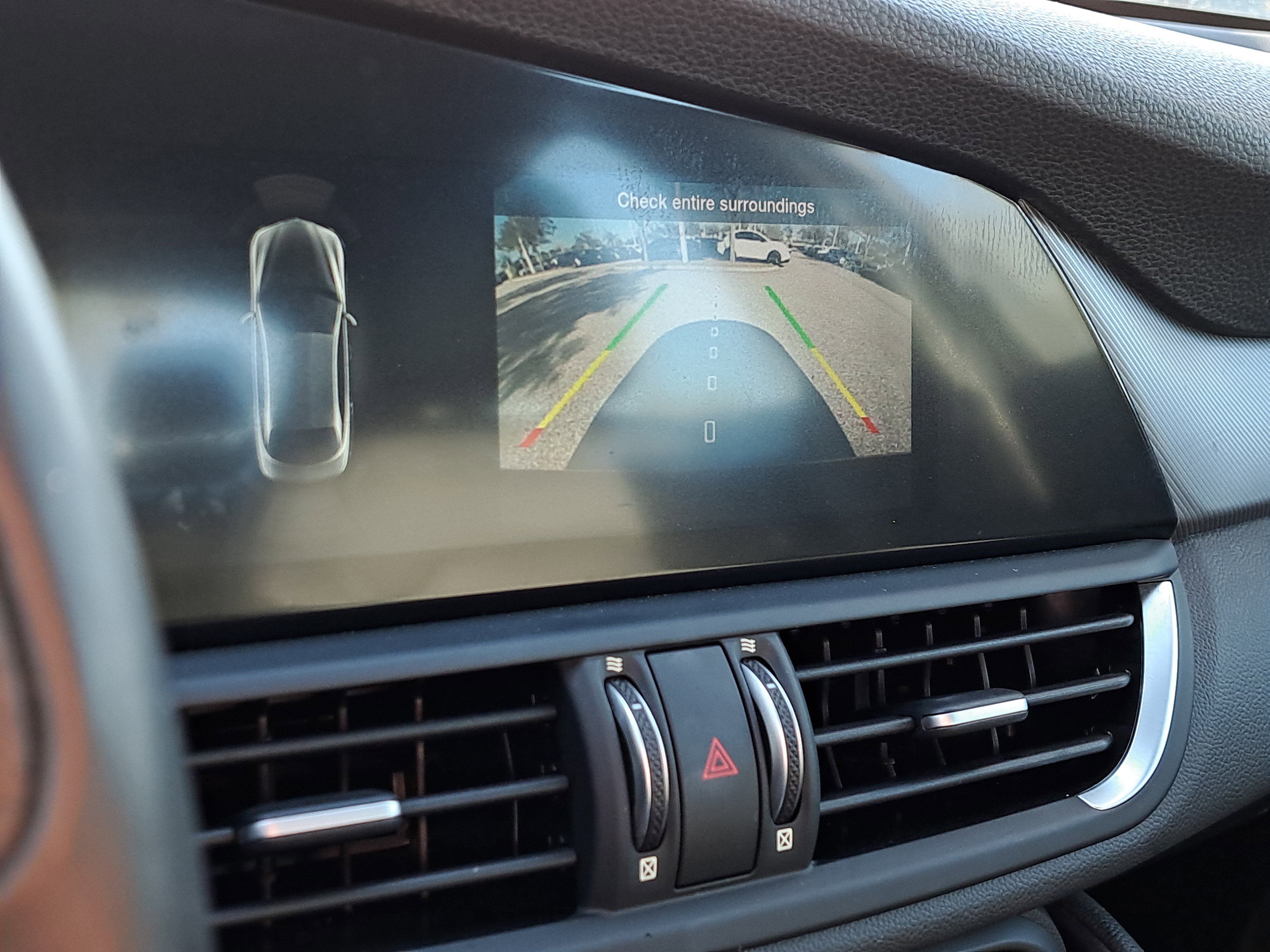 Used 2020 Alfa Romeo Giulia Ti Sport w/ Quick Order Package 22S Sport image 28