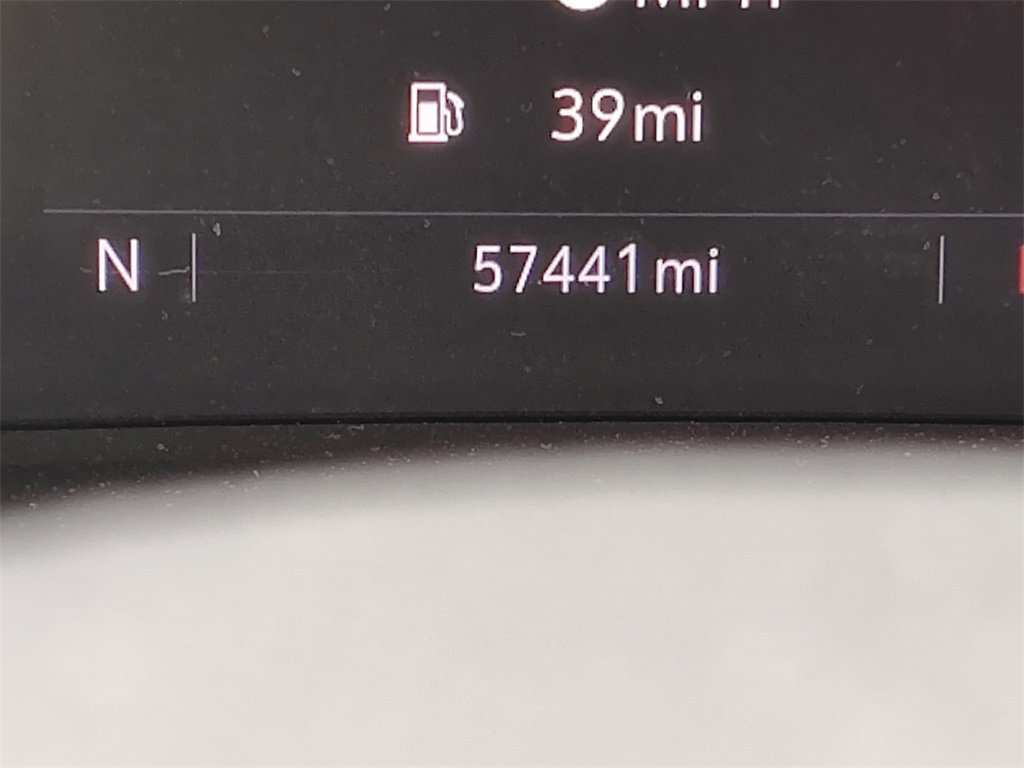 Used 2023 Buick Envision Preferred image 37