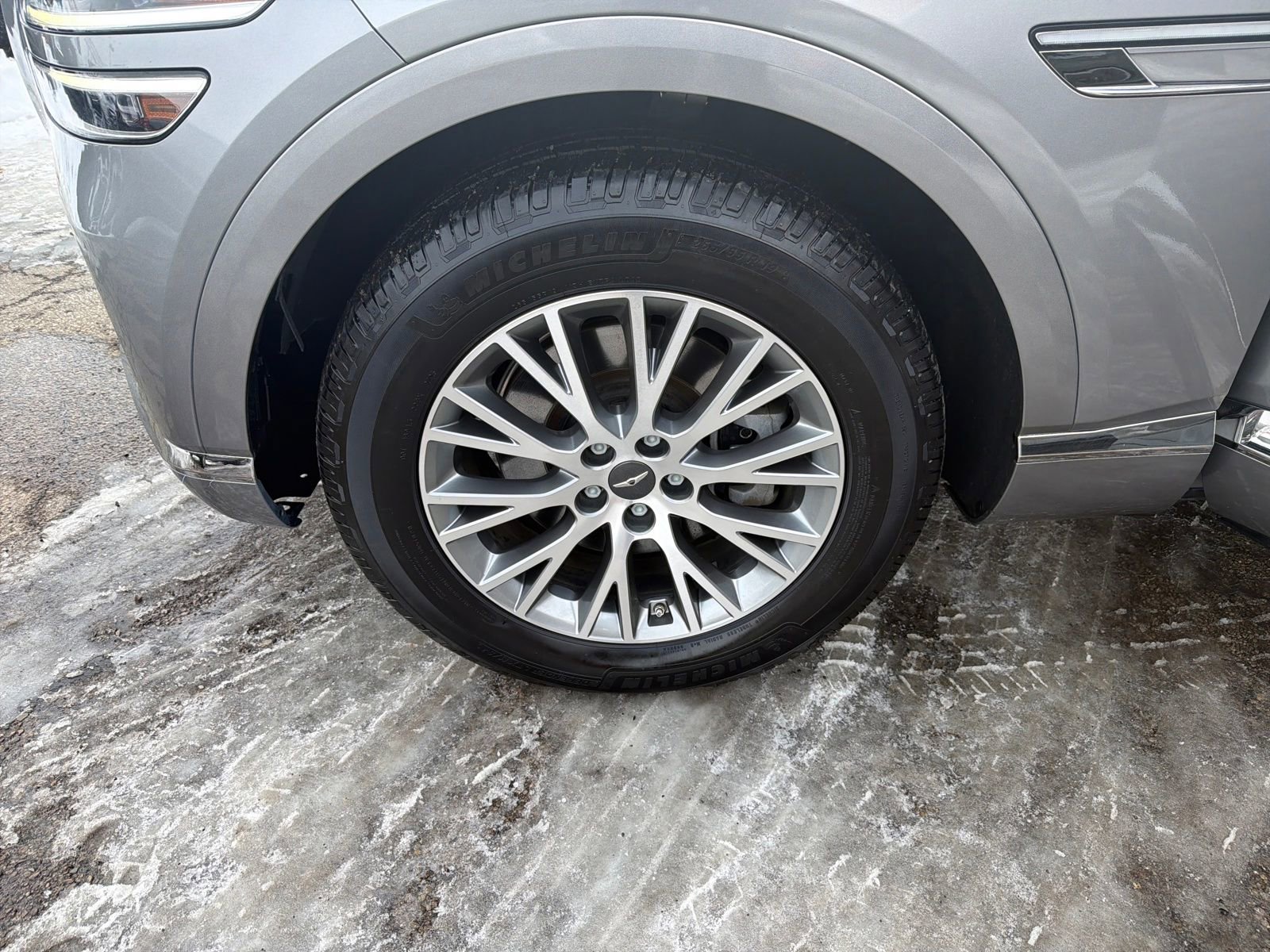 Used 2024 Genesis GV80 2.5T image 28