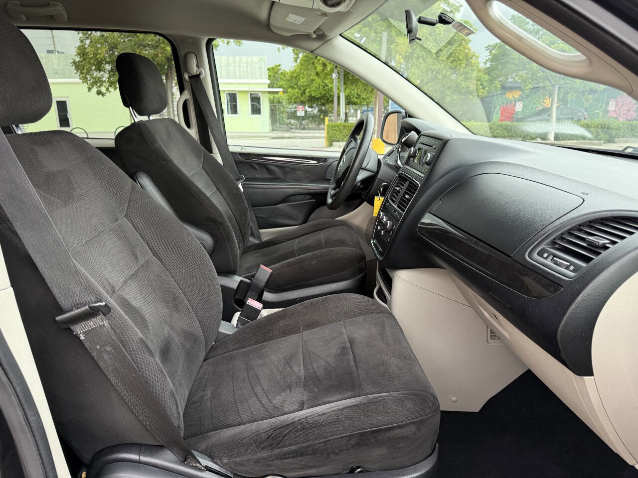 Used 2013 Dodge Grand Caravan SE image 15