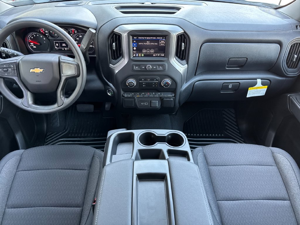 New 2026 Chevrolet Silverado 1500 Custom w/ LPO, Dark Essentials Package RWD image 12